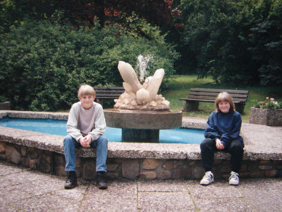 Edelsteinbrunnen